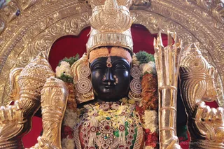 http://nithyananda.org/sites/default/files/photo-gallery/2018-09Sep-14-nithyananda-diary_bengaluru-aadheenam_uttamotama-seva_7T7A4316.JPG