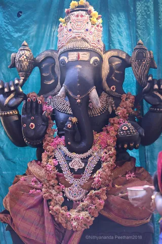 http://nithyananda.org/sites/default/files/photo-gallery/2018-09Sep-14-nithyananda-diary_bengaluru-aadheenam_uttamotama-seva_7T7A4364.JPG