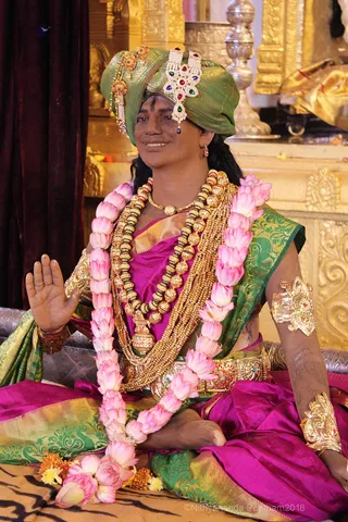 http://nithyananda.org/sites/default/files/photo-gallery/2018-09Sep-14-nithyananda-diary_bengaluru-aadheenam_uttamotama-seva_IMG_4659.JPG