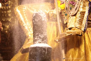 http://nithyananda.org/sites/default/files/photo-gallery/2018-09Sep-15-nithyananda-diary_bengaluru-aadheenam_uttamotama-seva_7T7A4636_0.JPG
