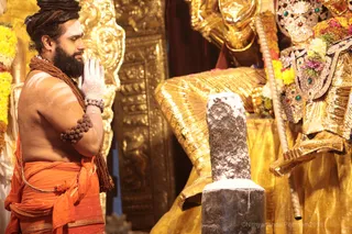 http://nithyananda.org/sites/default/files/photo-gallery/2018-09Sep-15-nithyananda-diary_bengaluru-aadheenam_uttamotama-seva_7T7A4640_0.JPG
