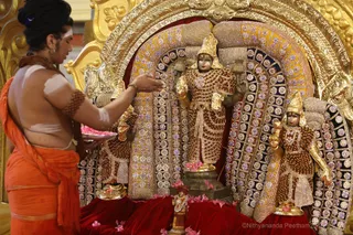 http://nithyananda.org/sites/default/files/photo-gallery/2018-09Sep-16-nithyananda-diary_bengaluru-aadheenam_uttamotama-seva_7T7A4924.JPG