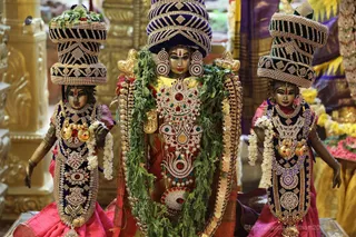 http://nithyananda.org/sites/default/files/photo-gallery/2018-09Sep-16-nithyananda-diary_bengaluru-aadheenam_uttamotama-seva_7T7A4943.JPG