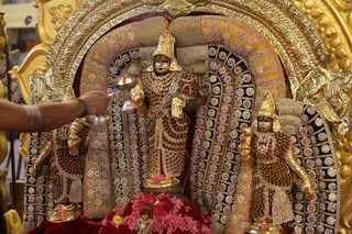 http://nithyananda.org/sites/default/files/photo-gallery/2018-09Sep-16-nithyananda-diary_bengaluru-aadheenam_uttamotama-seva_7T7A4967.JPG