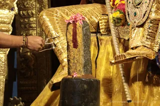 http://nithyananda.org/sites/default/files/photo-gallery/2018-09Sep-17-nithyananda-diary_bengaluru-aadheenam_uttamotama-seva_7T9A5129.JPG