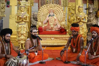http://nithyananda.org/sites/default/files/photo-gallery/2018-09Sep-17-nithyananda-diary_bengaluru-aadheenam_uttamotama-seva_7T9A5216.JPG