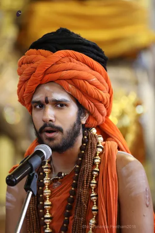 http://nithyananda.org/sites/default/files/photo-gallery/2018-09Sep-17-nithyananda-diary_bengaluru-aadheenam_uttamotama-seva_7T9A5218.JPG