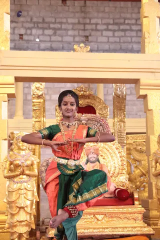 http://nithyananda.org/sites/default/files/photo-gallery/2018-09Sep-17-nithyananda-diary_bengaluru-aadheenam_uttamotama-seva_7T9A5281.JPG