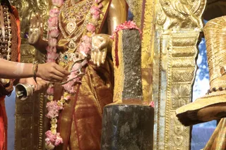 http://nithyananda.org/sites/default/files/photo-gallery/2018-09Sep-18-nithyananda-diary_bengaluru-aadheenam_uttamotama-seva_7T7A5403.JPG