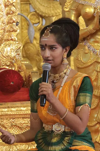 http://nithyananda.org/sites/default/files/photo-gallery/2018-09Sep-18-nithyananda-diary_bengaluru-aadheenam_uttamotama-seva_7T7A5483.JPG