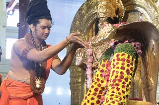 http://nithyananda.org/sites/default/files/photo-gallery/2018-09Sep-18-nithyananda-diary_bengaluru-aadheenam_uttamotama-seva_7T7A5554.JPG