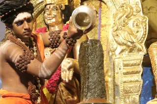 http://nithyananda.org/sites/default/files/photo-gallery/2018-09Sep-19-nithyananda-diary_bengaluru-aadheenam_uttamotama-seva_7T7A5597.JPG