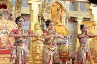 http://nithyananda.org/sites/default/files/photo-gallery/2018-09Sep-20-nithyananda-diary_bengaluru-aadheenam_uttamotama-seva_7T7A6055.JPG