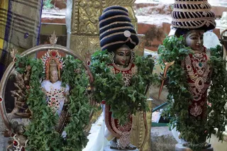 http://nithyananda.org/sites/default/files/photo-gallery/2018-09Sep-20-nithyananda-diary_bengaluru-aadheenam_uttamotama-seva_7T7A6083.JPG