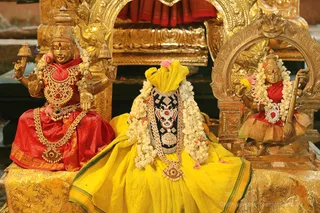 http://nithyananda.org/sites/default/files/photo-gallery/2018-09Sep-22-nithyananda-diary_bengaluru-aadheenam_uttamotama-seva_7T9A6446.JPG