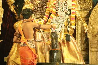 http://nithyananda.org/sites/default/files/photo-gallery/2018-09Sep-23-nithyananda-diary_bengaluru-aadheenam_uttamotama-seva_7T7A6501.JPG