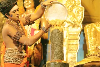http://nithyananda.org/sites/default/files/photo-gallery/2018-09Sep-23-nithyananda-diary_bengaluru-aadheenam_uttamotama-seva_7T7A6502.JPG