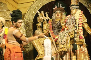 http://nithyananda.org/sites/default/files/photo-gallery/2018-09Sep-24-nithyananda-diary_bengaluru-aadheenam_uttamotama-seva_7T9A6730.JPG