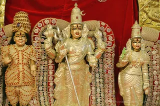 http://nithyananda.org/sites/default/files/photo-gallery/2018-09Sep-24-nithyananda-diary_bengaluru-aadheenam_uttamotama-seva_7T9A6750.JPG