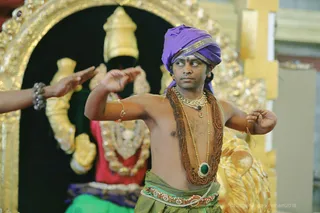 http://nithyananda.org/sites/default/files/photo-gallery/2018-09Sep-26-nithyananda-diary_bengaluru-aadheenam_uttamotama-seva_7T9A7248_0.JPG