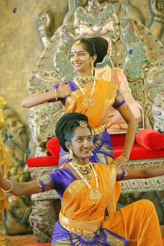 http://nithyananda.org/sites/default/files/photo-gallery/2018-09Sep-26-nithyananda-diary_bengaluru-aadheenam_uttamotama-seva_7T9A7286_0.JPG