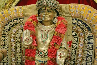 http://nithyananda.org/sites/default/files/photo-gallery/2018-09Sep-27-nithyananda-diary_bengaluru-aadheenam_uttamotama-seva_7T9A7492.JPG