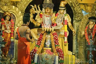 http://nithyananda.org/sites/default/files/photo-gallery/2018-09Sep-27-nithyananda-diary_bengaluru-aadheenam_uttamotama-seva_7T9A7621.JPG