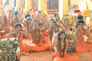http://nithyananda.org/sites/default/files/photo-gallery/2018-10Oct-02-nithyananda-diary_bengaluru-aadheenam_uttamotama-seva_7T7A8621.JPG