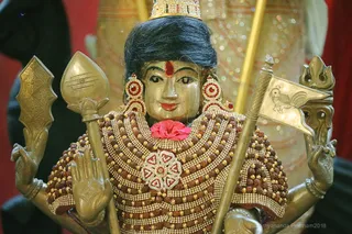 http://nithyananda.org/sites/default/files/photo-gallery/2018-10Oct-02-nithyananda-diary_bengaluru-aadheenam_uttamotama-seva_7T9A8962.JPG