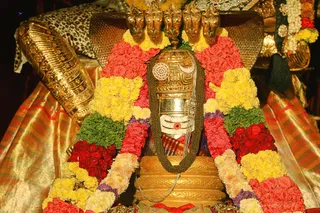 http://nithyananda.org/sites/default/files/photo-gallery/2018-10Oct-02-nithyananda-diary_bengaluru-aadheenam_uttamotama-seva_7T9A8965.JPG