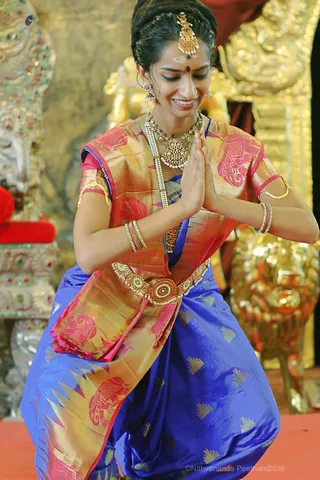 http://nithyananda.org/sites/default/files/photo-gallery/2018-10Oct-02-nithyananda-diary_bengaluru-aadheenam_uttamotama-seva_7T9A9051.JPG