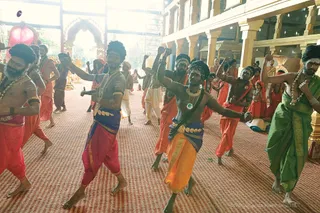 http://nithyananda.org/sites/default/files/photo-gallery/2018-10Oct-03-nithyananda-diary_bengaluru-aadheenam_uttamotama-seva_7T7A8668.JPG