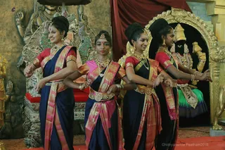 http://nithyananda.org/sites/default/files/photo-gallery/2018-10Oct-03-nithyananda-diary_bengaluru-aadheenam_uttamotama-seva_7T7A8671.JPG