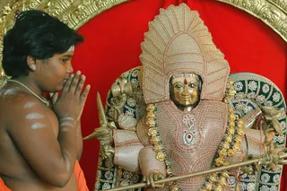 http://nithyananda.org/sites/default/files/photo-gallery/2018-10Oct-03-nithyananda-diary_bengaluru-aadheenam_uttamotama-seva_7T9A9196.JPG