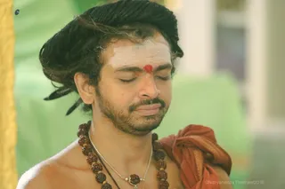 http://nithyananda.org/sites/default/files/photo-gallery/2018-10Oct-04-nithyananda-diary_bengaluru-aadheenam_uttamotama-seva_7T9A9655.JPG