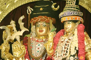 http://nithyananda.org/sites/default/files/photo-gallery/2018-10Oct-05-nithyananda-diary_bengaluru-aadheenam_uttamotama-seva_7T9A0390.JPG