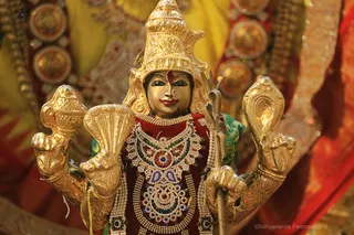 http://nithyananda.org/sites/default/files/photo-gallery/2018-10Oct-06-nithyananda-diary_bengaluru-aadheenam_uttamotama-seva_7T9A8956.JPG