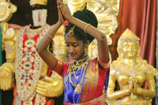 http://nithyananda.org/sites/default/files/photo-gallery/2018-10Oct-06-nithyananda-diary_bengaluru-aadheenam_uttamotama-seva_7T9A9062.JPG