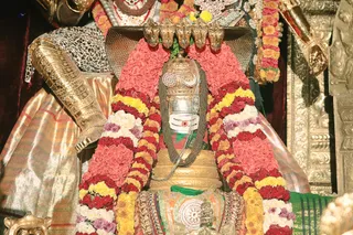 http://nithyananda.org/sites/default/files/photo-gallery/2018-10Oct-07-nithyananda-diary_bengaluru-aadheenam_uttamotama-seva_7T9A9161.JPG