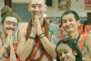 http://nithyananda.org/sites/default/files/photo-gallery/2018-10Oct-08-nithyananda-diary_bengaluru-aadheenam_uttamotama-seva_7T9A0064.JPG