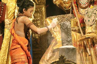 http://nithyananda.org/sites/default/files/photo-gallery/2018-10Oct-08-nithyananda-diary_bengaluru-aadheenam_uttamotama-seva_7T9A9438.JPG