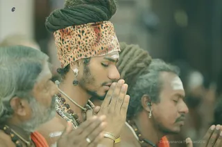 http://nithyananda.org/sites/default/files/photo-gallery/2018-10Oct-08-nithyananda-diary_bengaluru-aadheenam_uttamotama-seva_7T9A9664.JPG