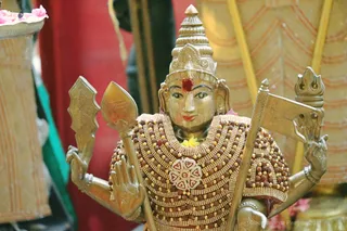 http://nithyananda.org/sites/default/files/photo-gallery/2018-10Oct-09-nithyananda-diary_bengaluru-aadheenam_uttamotama-seva_7T9A0179.JPG