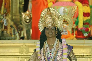 http://nithyananda.org/sites/default/files/photo-gallery/2018-10Oct-09-nithyananda-diary_bengaluru-aadheenam_uttamotama-seva_7T9A0337.JPG