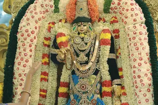 http://nithyananda.org/sites/default/files/photo-gallery/2018-10Oct-10-nithyananda-diary_bengaluru-aadheenam_uttamotama-seva_7T9A0453.JPG