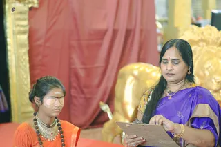 http://nithyananda.org/sites/default/files/photo-gallery/2018-10Oct-10-nithyananda-diary_bengaluru-aadheenam_uttamotama-seva_7T9A0576.JPG