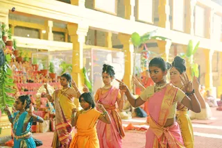 http://nithyananda.org/sites/default/files/photo-gallery/2018-10Oct-10-nithyananda-diary_bengaluru-aadheenam_uttamotama-seva_7T9A0615.JPG
