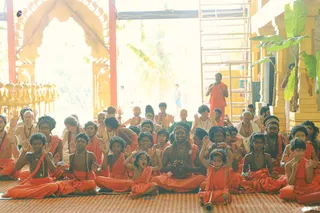 http://nithyananda.org/sites/default/files/photo-gallery/2018-10Oct-10-nithyananda-diary_bengaluru-aadheenam_uttamotama-seva_7T9A0702.JPG