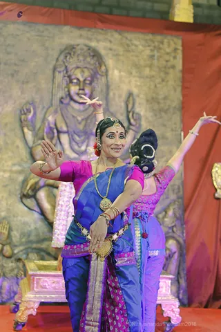 http://nithyananda.org/sites/default/files/photo-gallery/2018-10Oct-10-nithyananda-diary_bengaluru-aadheenam_uttamotama-seva_7T9A0750.JPG
