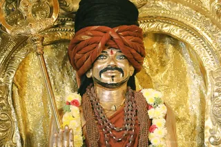 http://nithyananda.org/sites/default/files/photo-gallery/2018-10Oct-11-nithyananda-diary_bengaluru-aadheenam_uttamotama-seva_7T9A1086.JPG